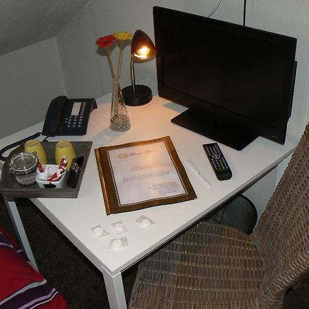 Hotel Heere Raamsdonksveer Kültér fotó